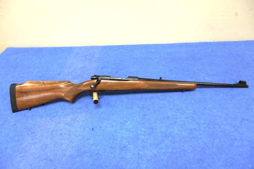 Photo of Winchester pre 64 Model 70 Featherweight - 270 Win - circa 1963   