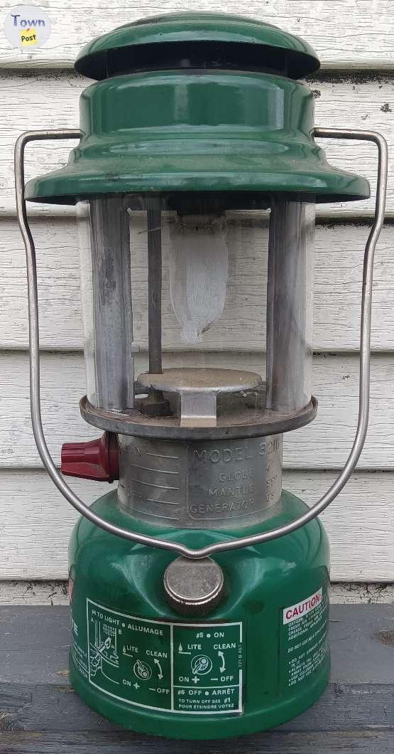 Photo of Coleman 321B Lantern