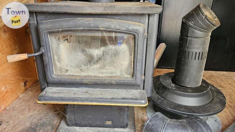 Photo of Heavy duty wood stove