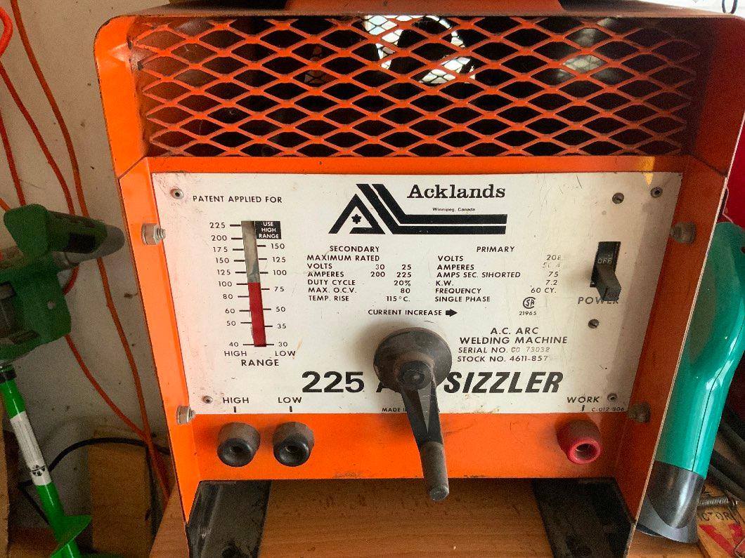 Photo of Acklands 225 sizzler stick welder